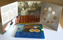 Finnland 2006 Offizieller Euro KMS st, 2. Auflage mit zus�tzlicher 2 Euro Gedenkm�nze